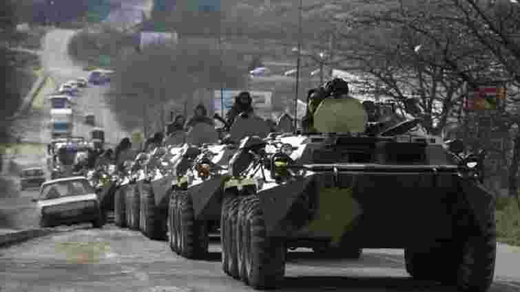 З Росії на Донбас вночі переправили 50 танків, 40 РСЗВ і БТРів, – речник АТО