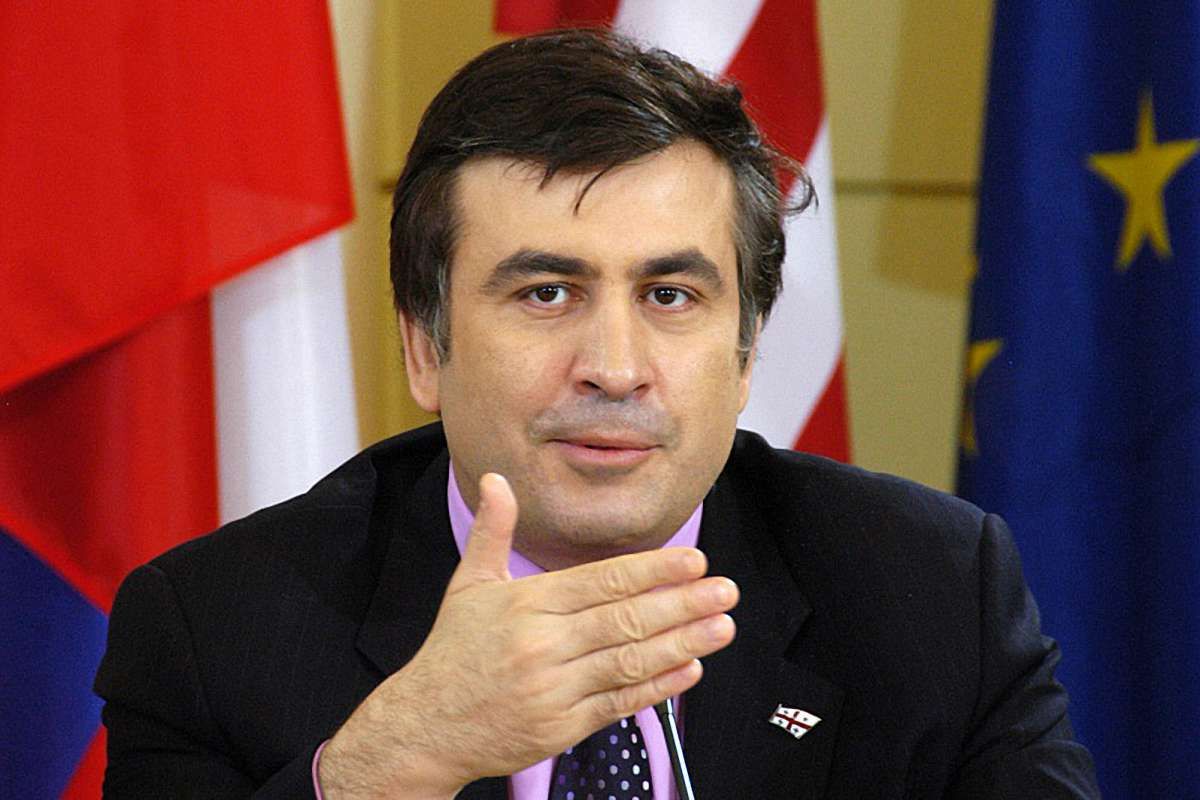 Саакашвілі буде координувати постачання озброєнь до України