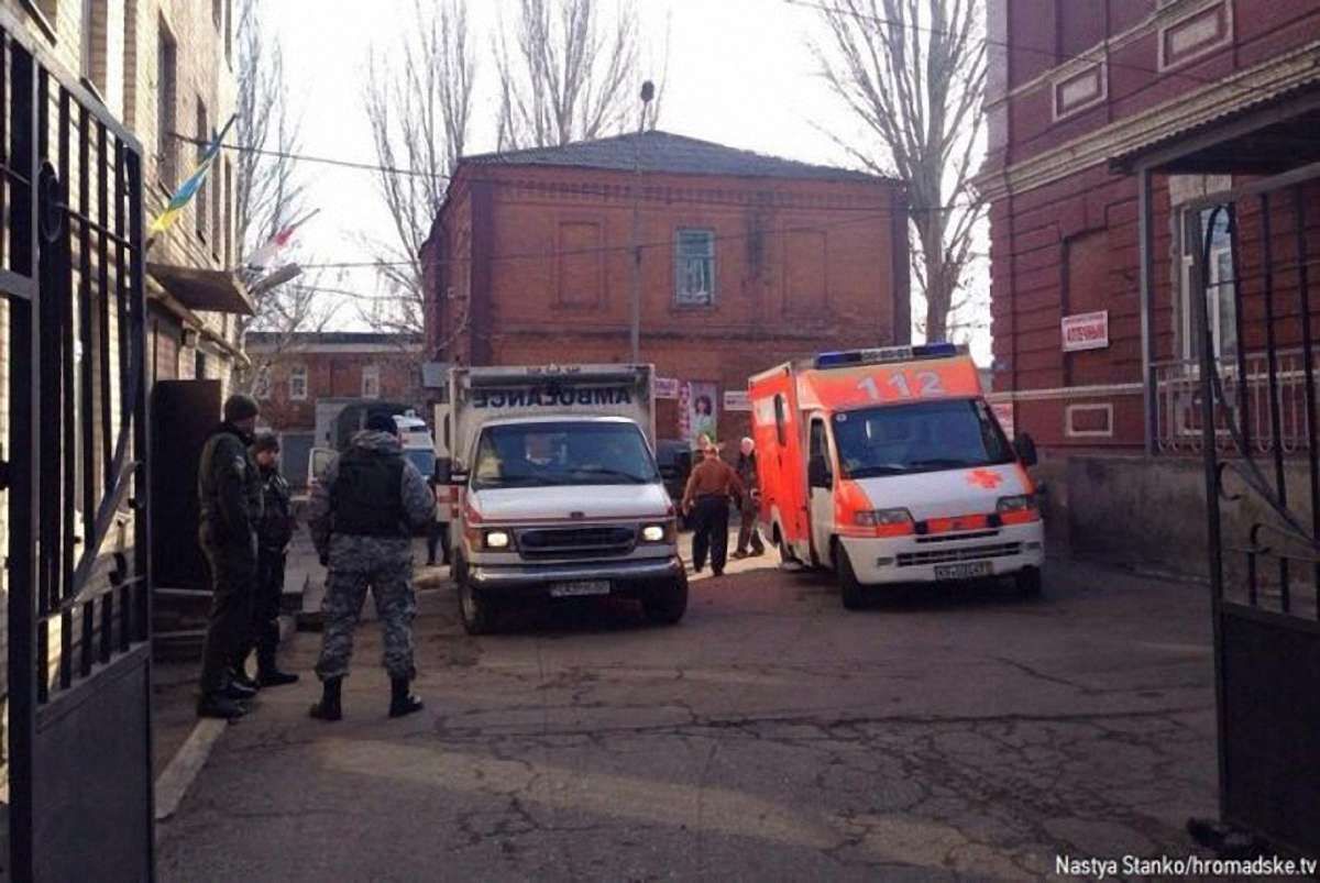 З Дебальцевого вдалося вивезти 40 поранених бійців