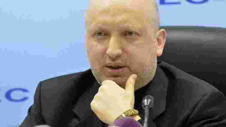 РНБО підтримала пропозицію Порошенка ввести на Донбас міжнародних миротворців