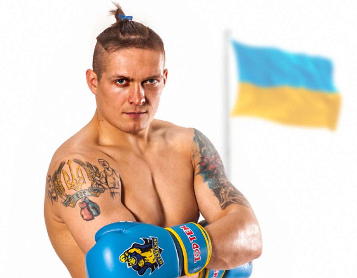 Боксер Олександр Усик планує провести наступний бій у квітні