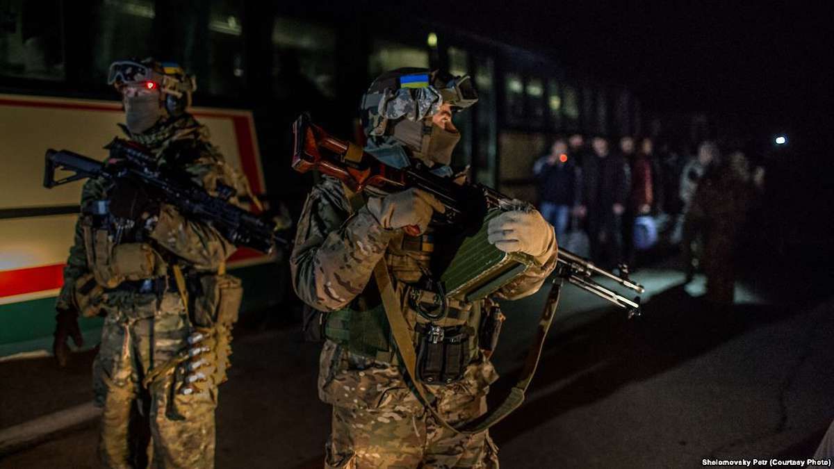 Оприлюднено список усіх звільнених напередодні з полону українських вояків