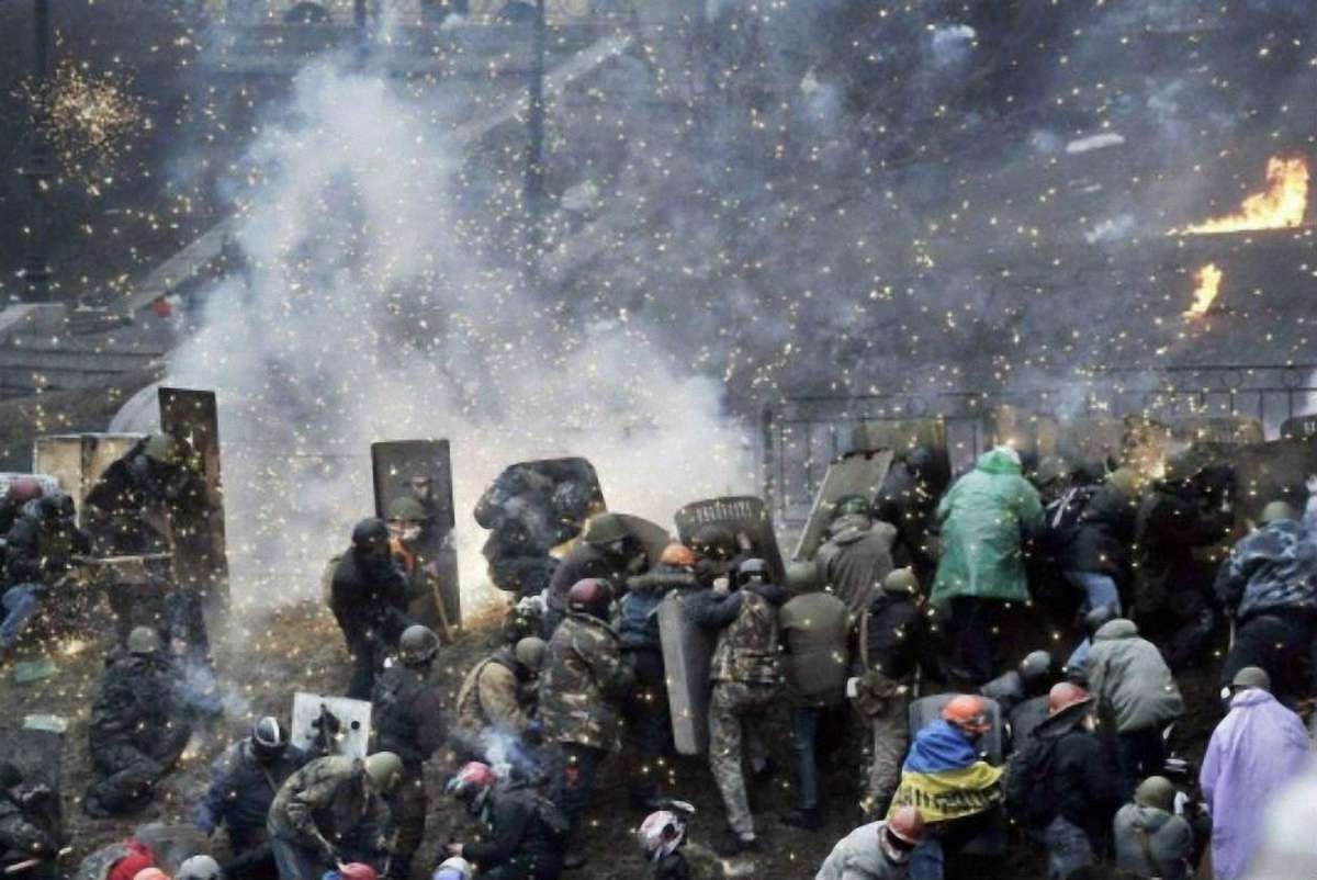 Прокуратура підозрює 20 співробітників ФСБ Росії у злочинах проти Майдану