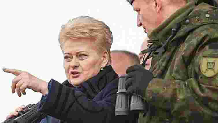 Литва відновить призов до армії