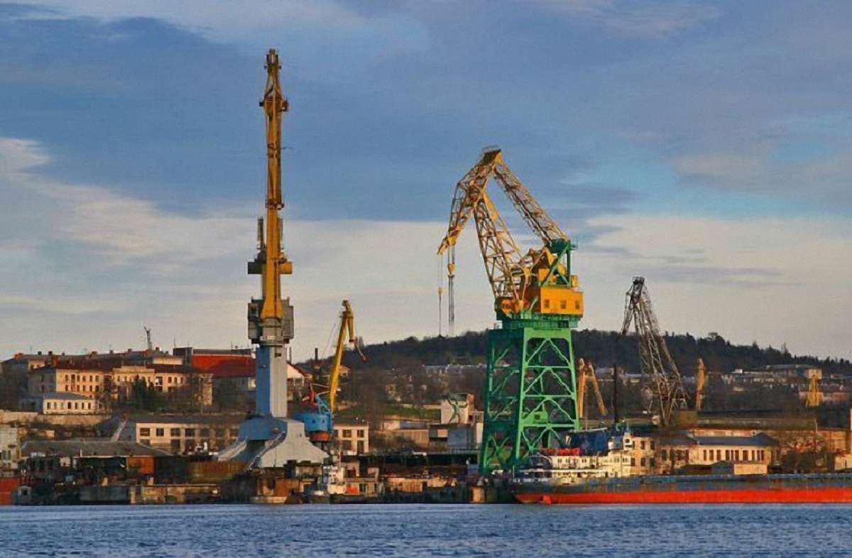 «Уряд» Севастополя конфіскував завод Порошенка