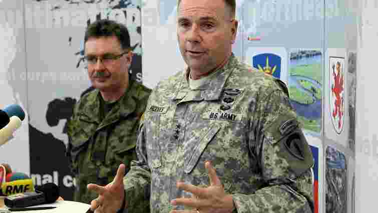 Кількість російських військових на Донбасі сягає 12 тис., - міноборони США