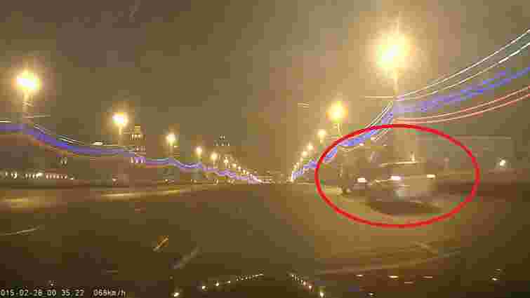 З’явилось відео з місця вбивства Нємцова, зняте за лічені хвилини після нападу