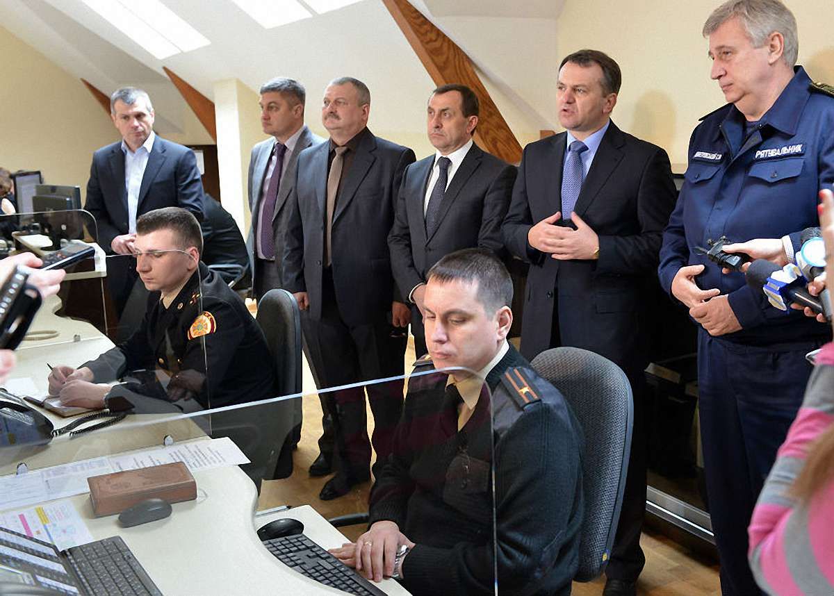 Тепер дзвоніть 112