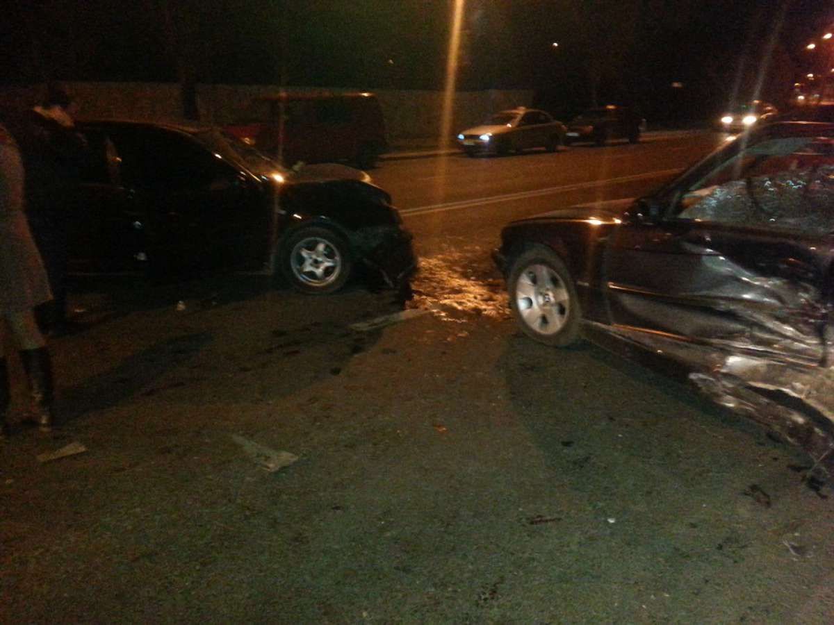 У нічній ДТП у Львові постраждали семеро людей