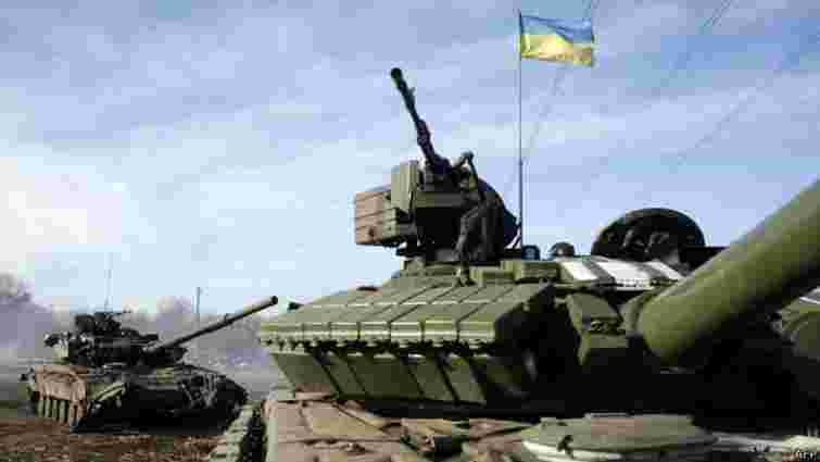 У НАТО підтвердили відведення важкої техніки на Донбасі