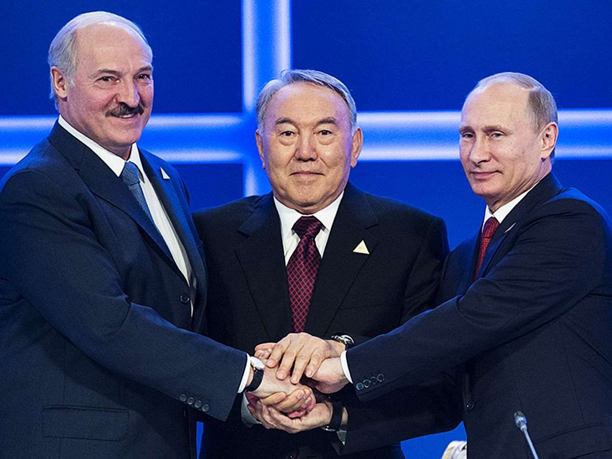 Зустріч Назарбаєва, Путіна і Лукашенка відбудеться 20 березня
