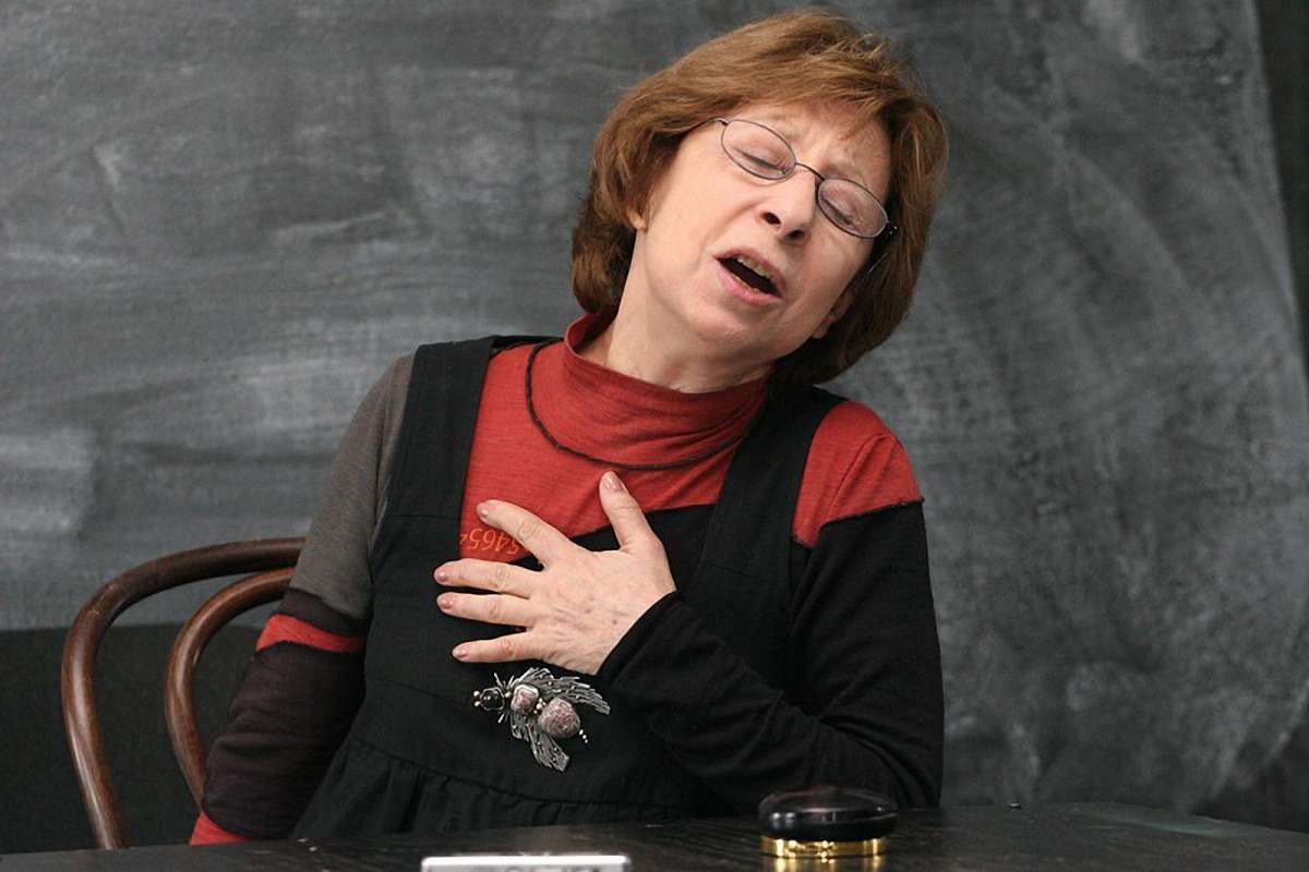 Twitter Лії Ахеджакової виявився фейковим
