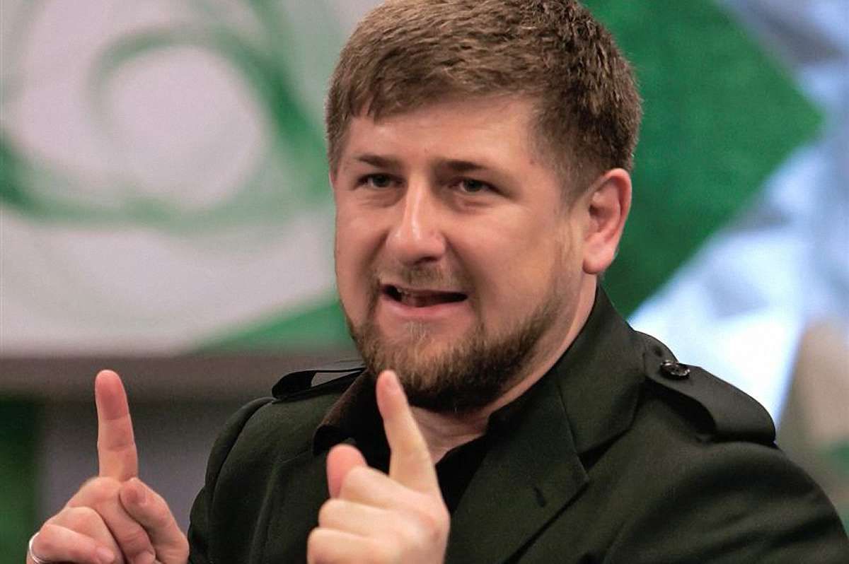Аксьонов нагородив Кадирова орденом «За вірність обов'язку»