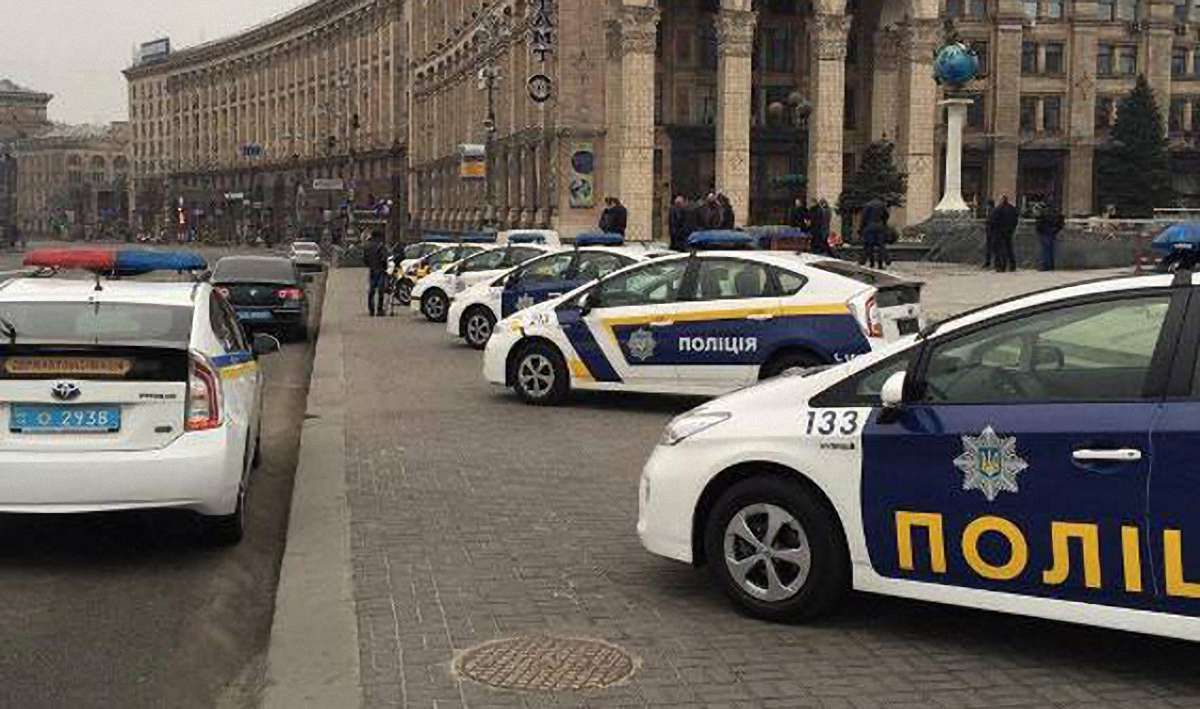 МВС пропонує українцям обрати новий дизайн для патрульних авто