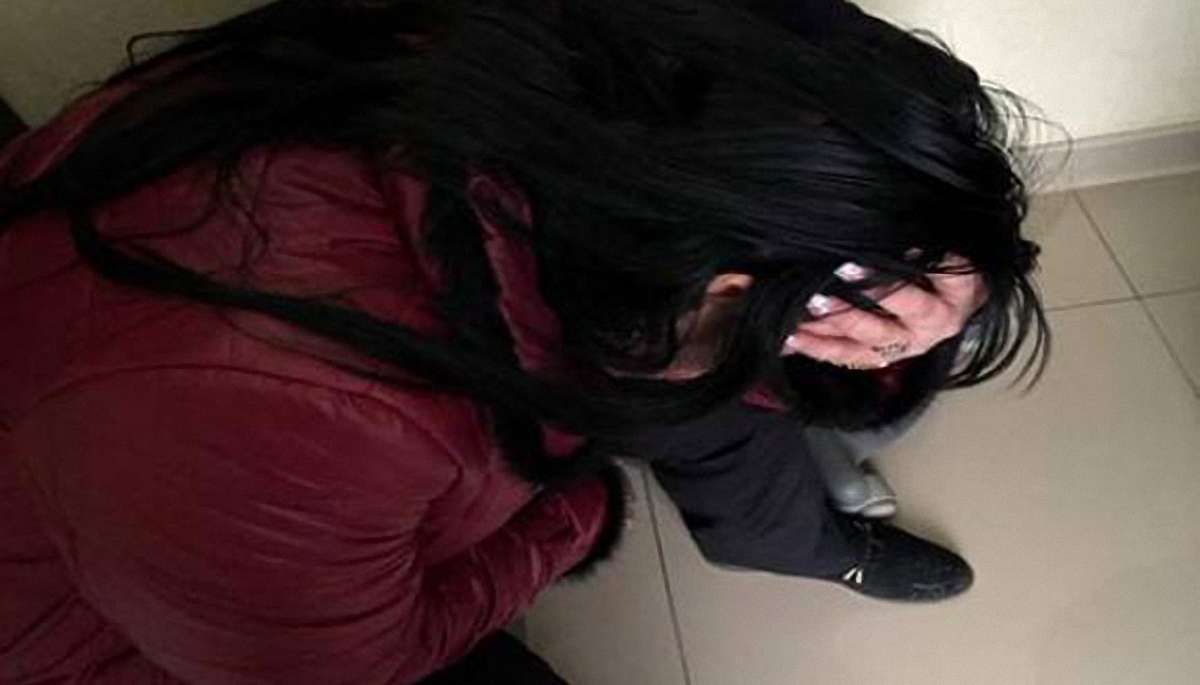 У Чернівцях лікарка допомагала чоловікам «відкосити» від армії