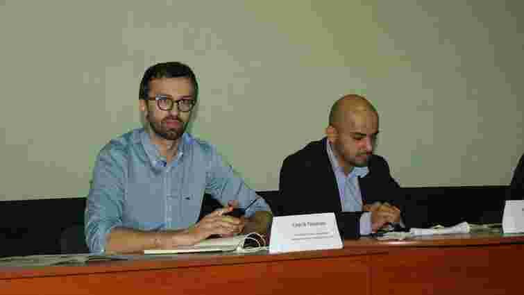 Лещенко і Найєм вимагають відставки Коломойського за лайку у бік журналіста