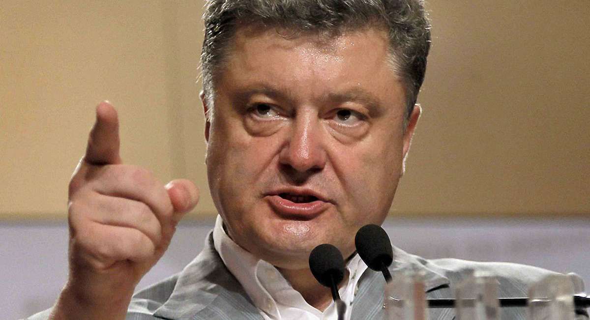 Порошенко анонсував зміну керівництва митниці