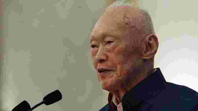 У Сінгапурі оголошено тижневу жалобу за першим прем'єр-міністром країни Лі Куан Ю