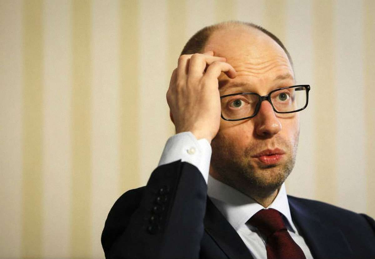 Рейтинг «Народного фронту» обвалився до 4,6%, - опитування