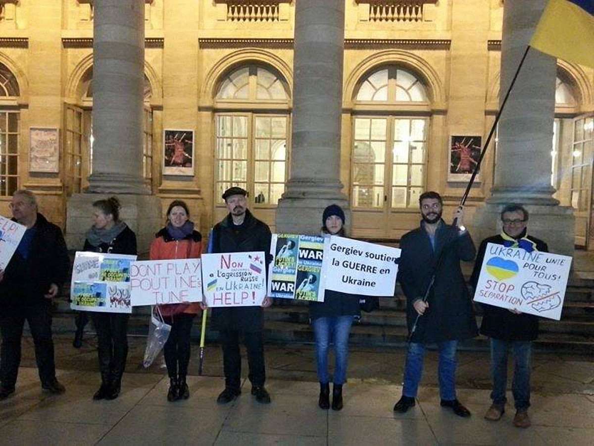У Франції протестували проти виступів пропутінських  музикантів