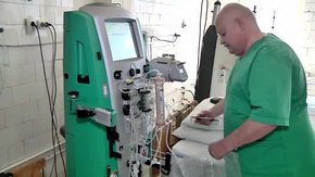 Військовому госпіталю у Львові передали ультрасучасний апарат із Швеції