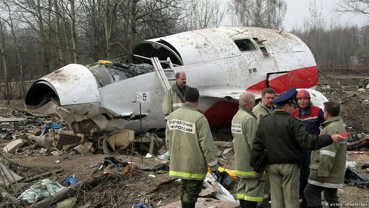 Польща звинувачує двох росіян у причетності до Смоленської катастрофи