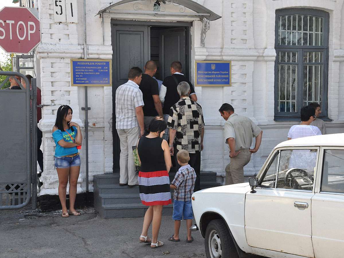 У квітні-травні до ЗСУ і Нацгвардії призвуть понад 21 тис. українців