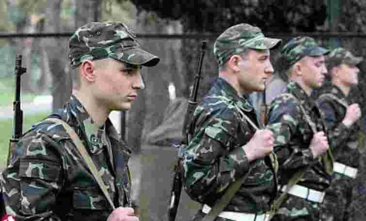 Парламент звільнив від військової служби аспірантів та студентів денної форми навчання
