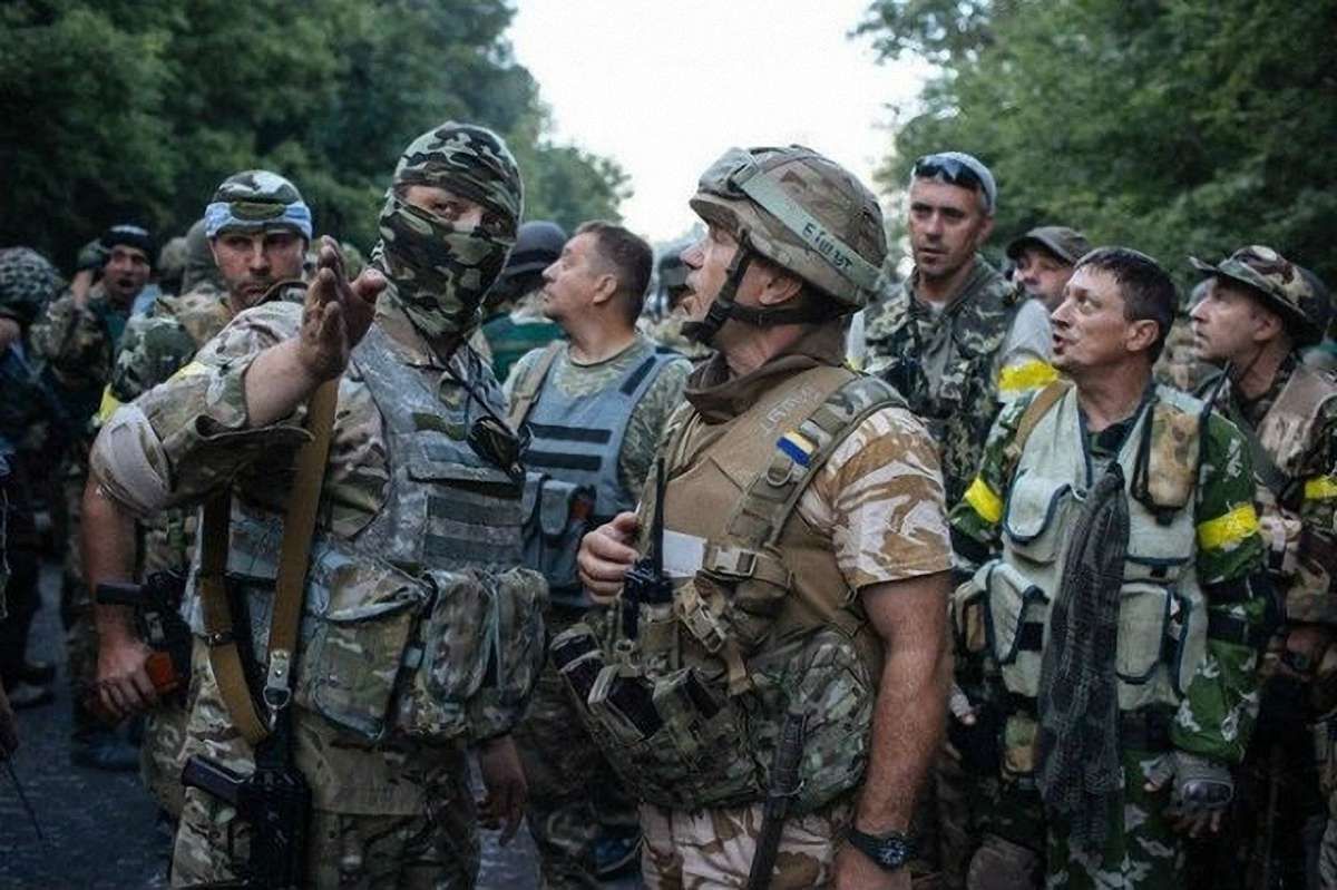 Депутати надали статус учасника бойових дій  військовим добровольцям