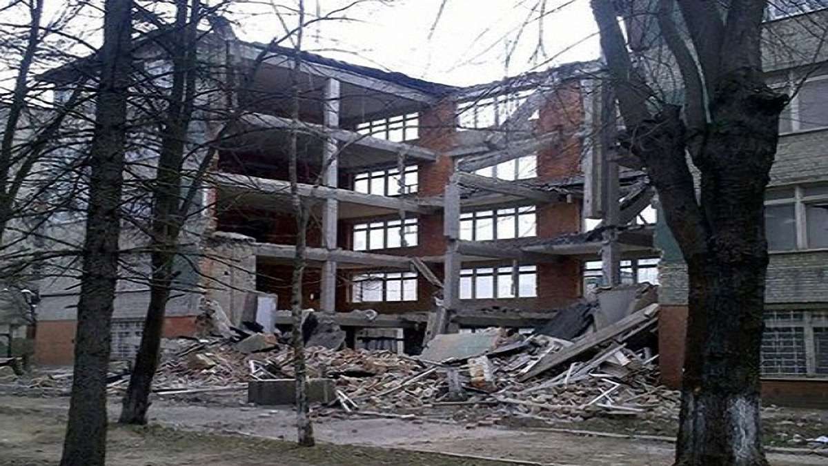 У Львові обвалився нежитловий будинок