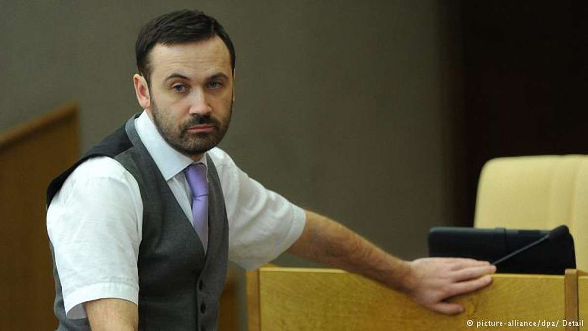 Держдума РФ позбавила Іллю Пономарьова депутатської недоторканості