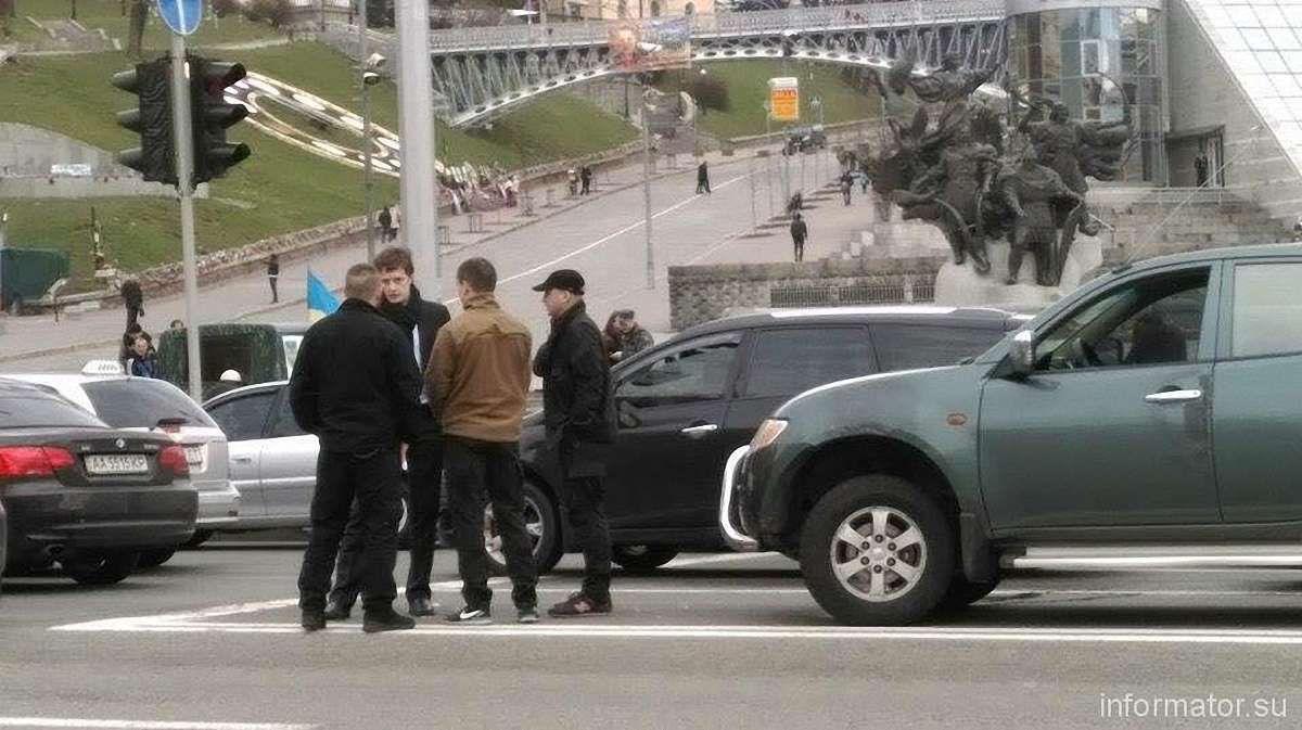Порошенко-молодший потрапив у ДТП у центрі Києва