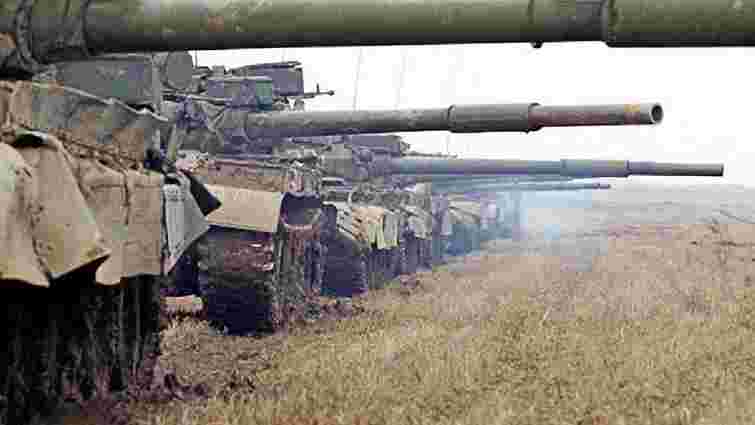 Бойовики на Донбасі мають майже 700 танків і 1 тис. ББМ, - полковник АТО