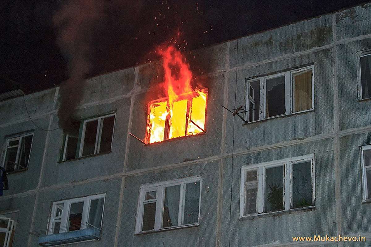 На Рівненщині у власній квартирі згорів майор міліції