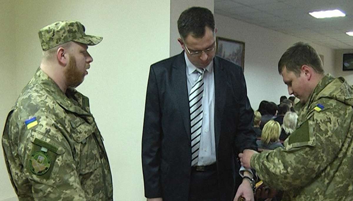 Суд арештував прокурора Краматорська і його заступників (відео)