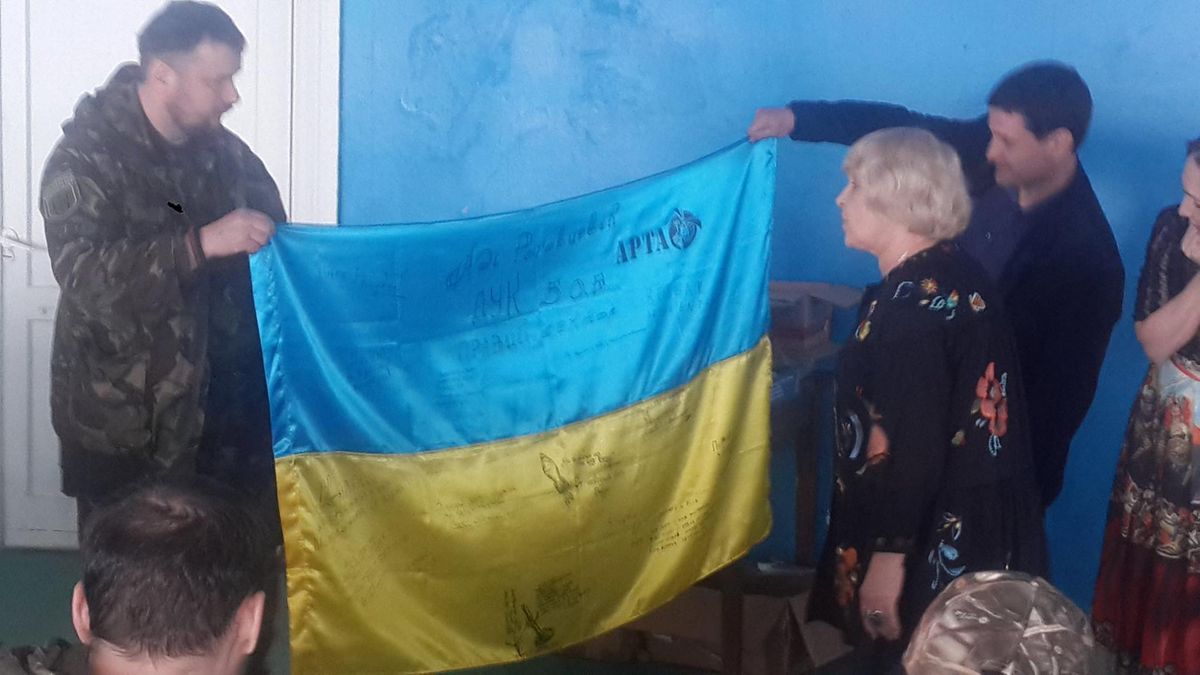 Ада Роговцева відвідала базу бійців «Правого сектора»
