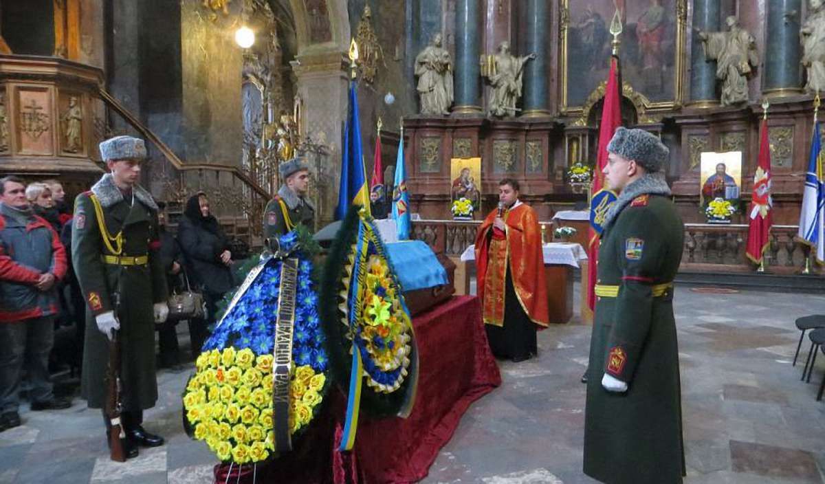 У вівторок Львів проститься із загиблим на війні героєм