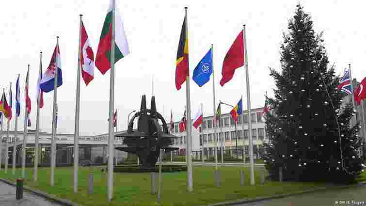 Росію попросять скоротити чисельність делегації в НАТО