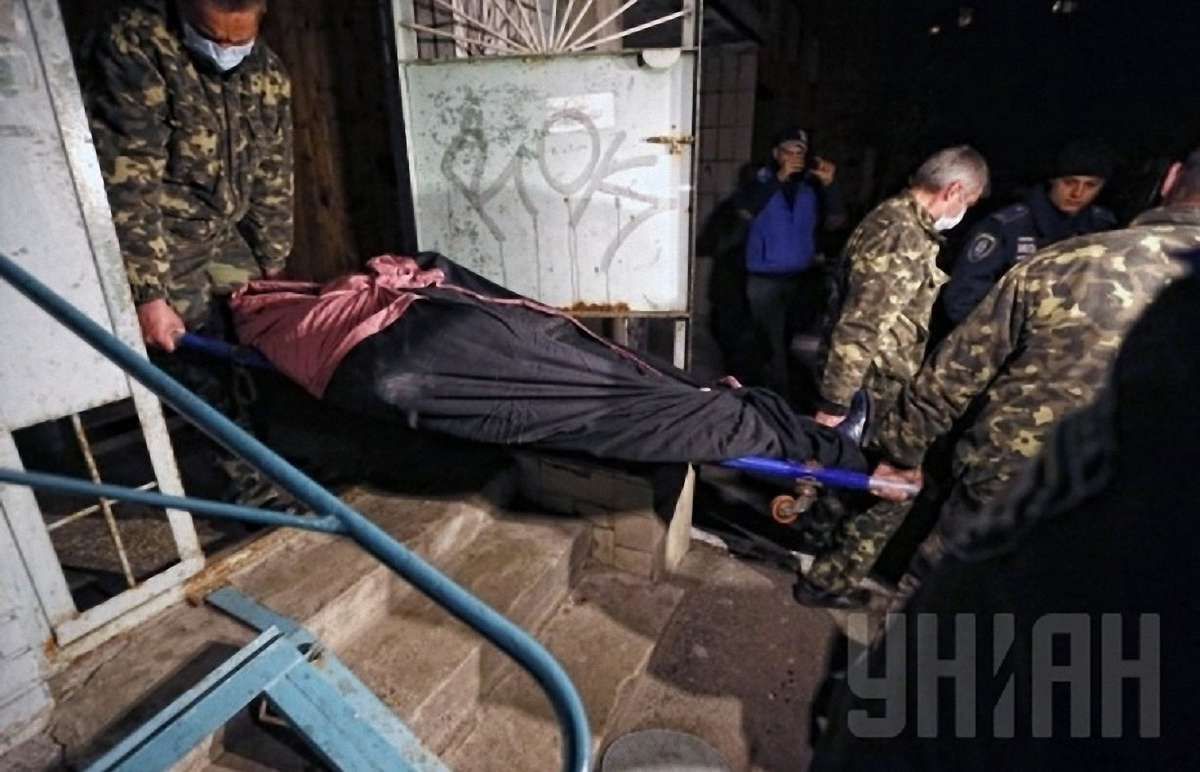 Опубліковано фото з місця вбивства екс-регіонала Калашникова