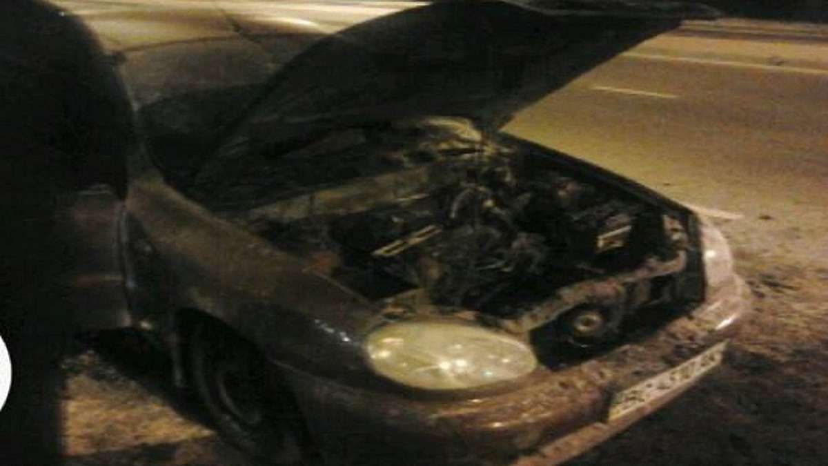 Під Львовом згорів автомобіль таксі
