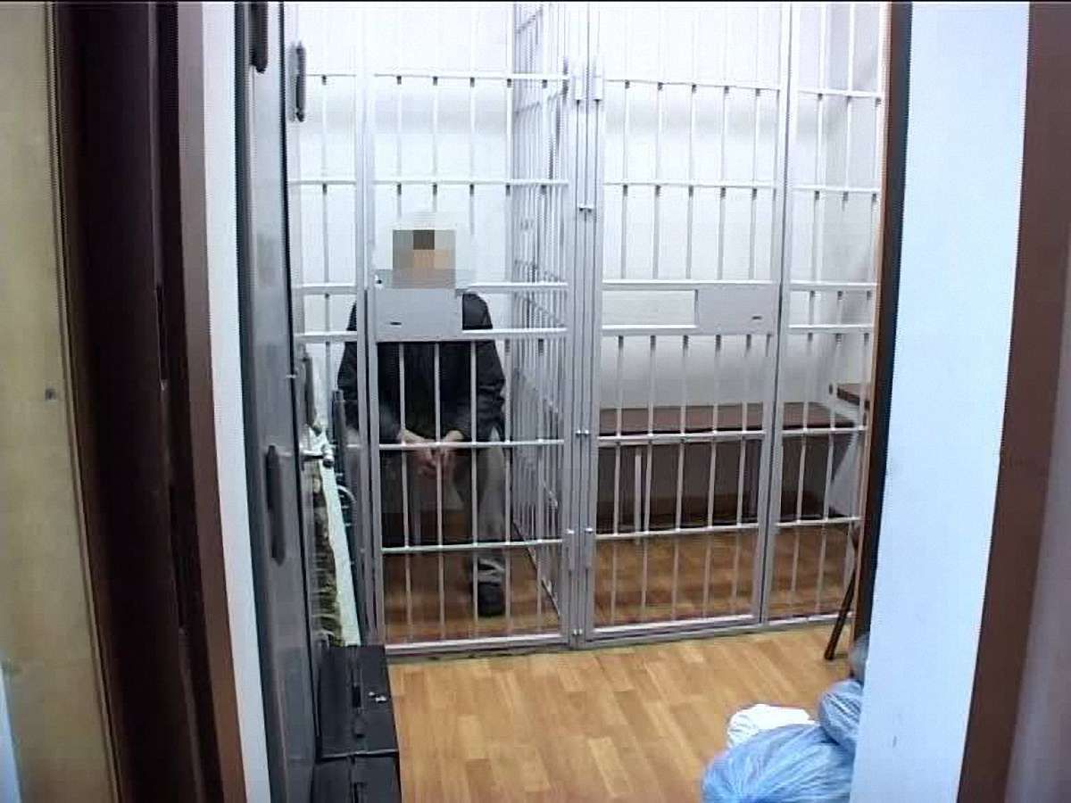 Працівник Придніпровської залізниці сприяв диверсантам у підготовці терактів
