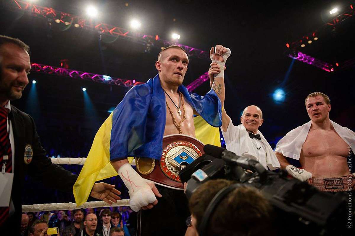 Після перемоги над росіянином боксеру Усику хочуть заборонити в'їзд до Криму