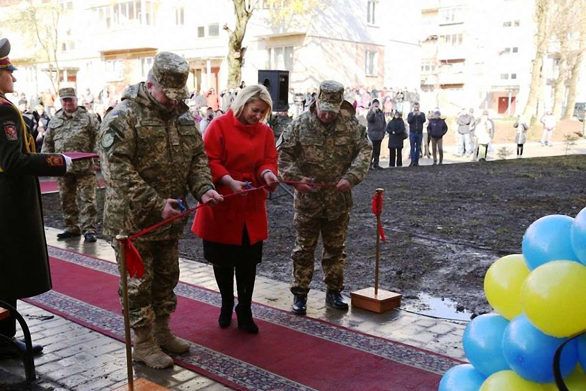 У Львівському гарнізоні для військових звели 64-квартирний будинок