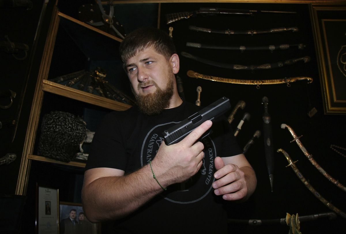 Адвокати родини Нємцова просять Слідчий комітет Росії допитати Кадирова