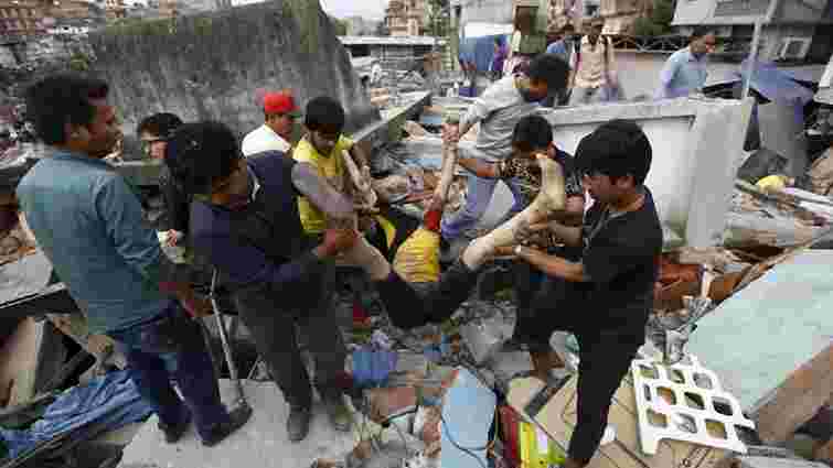 Кількість загиблих внаслідок землетрусу в Непалі перевищила 2,2 тис. осіб 