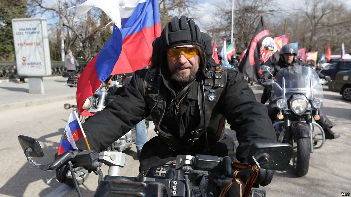 Росія вимагає від Польщі пояснень через заборону в’їзду «Нічним вовкам»