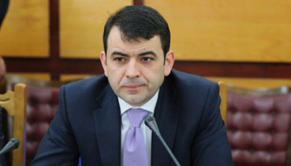 Прем'єр-міністра Молдови запідозрили у підробці диплому