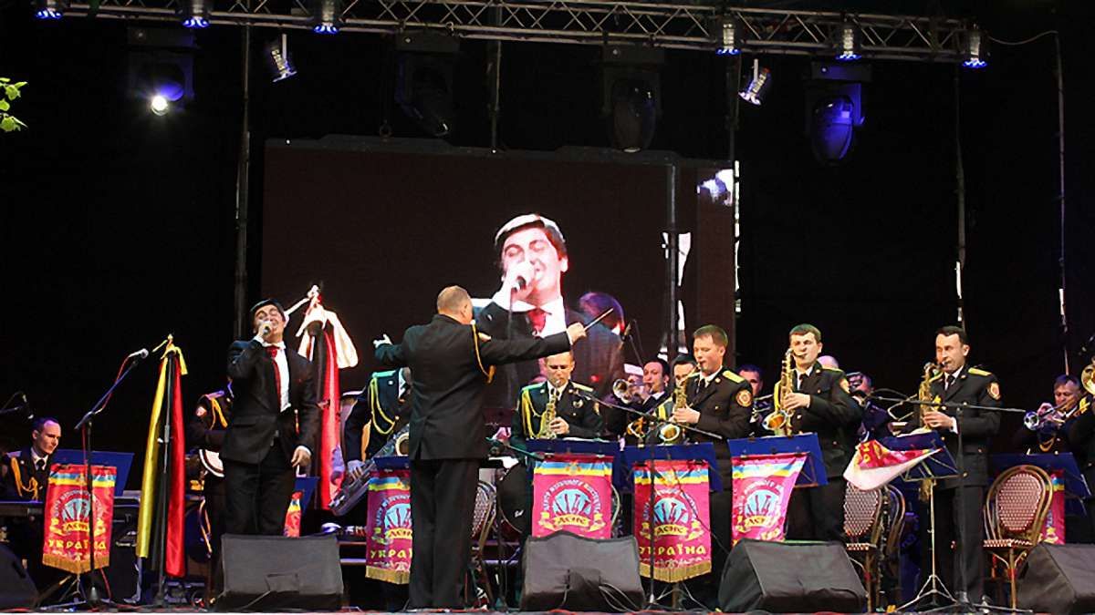 Big Band Держслужби з надзвичайних ситуацій відкрив «Флюґери Львова»
