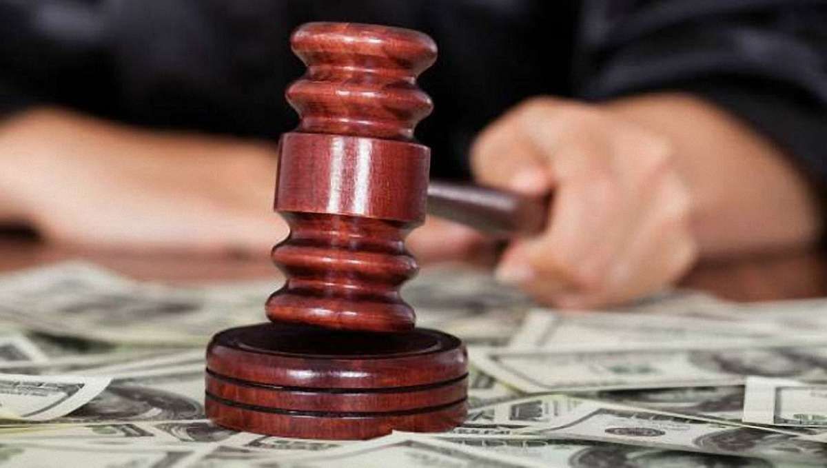 На Одещині СБУ спіймала на хабарі двох суддів