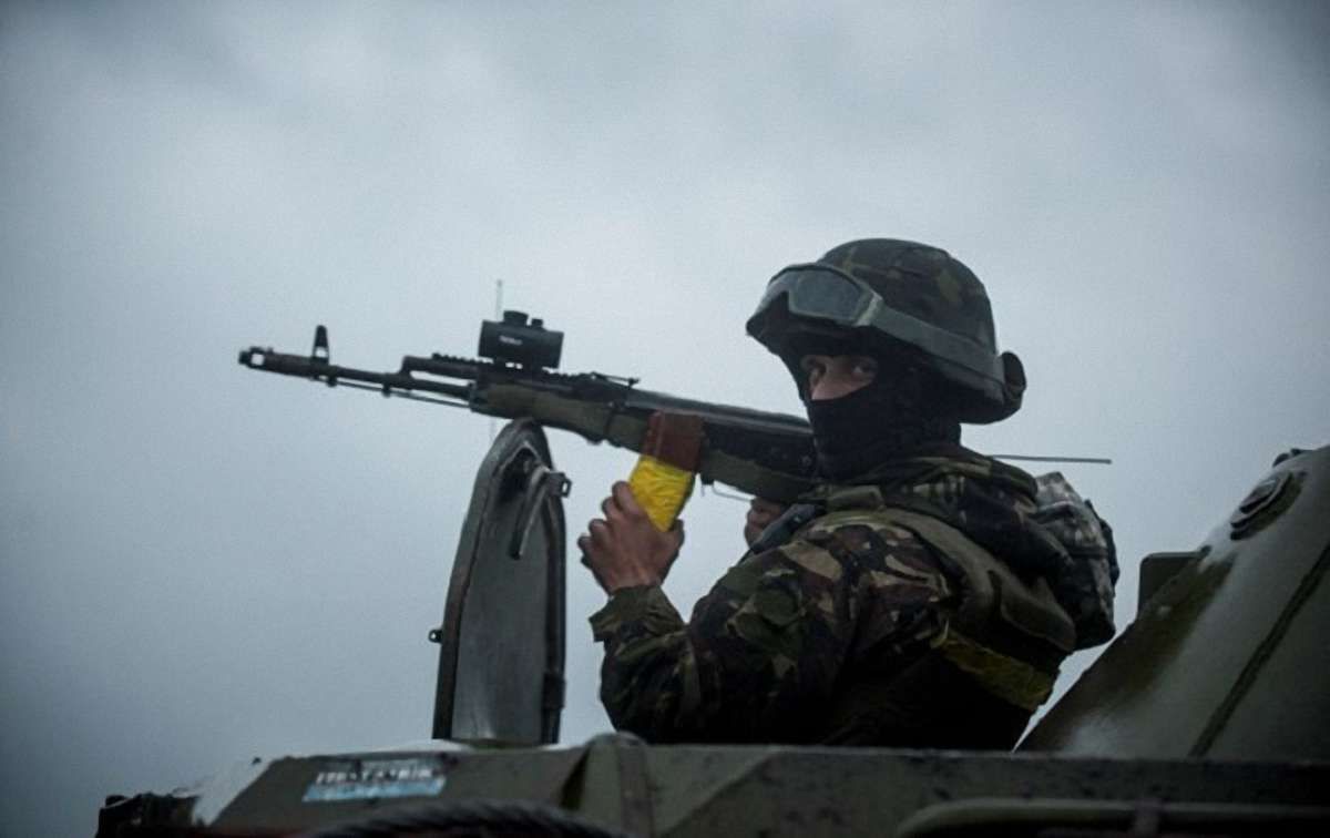 Полк «Азов» вивів з Широкиного частину своїх сил 